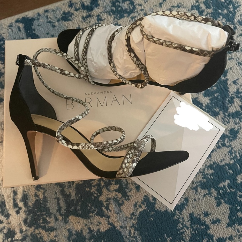 Alexandre Birman size 41 85 mm BRAND NEW heels